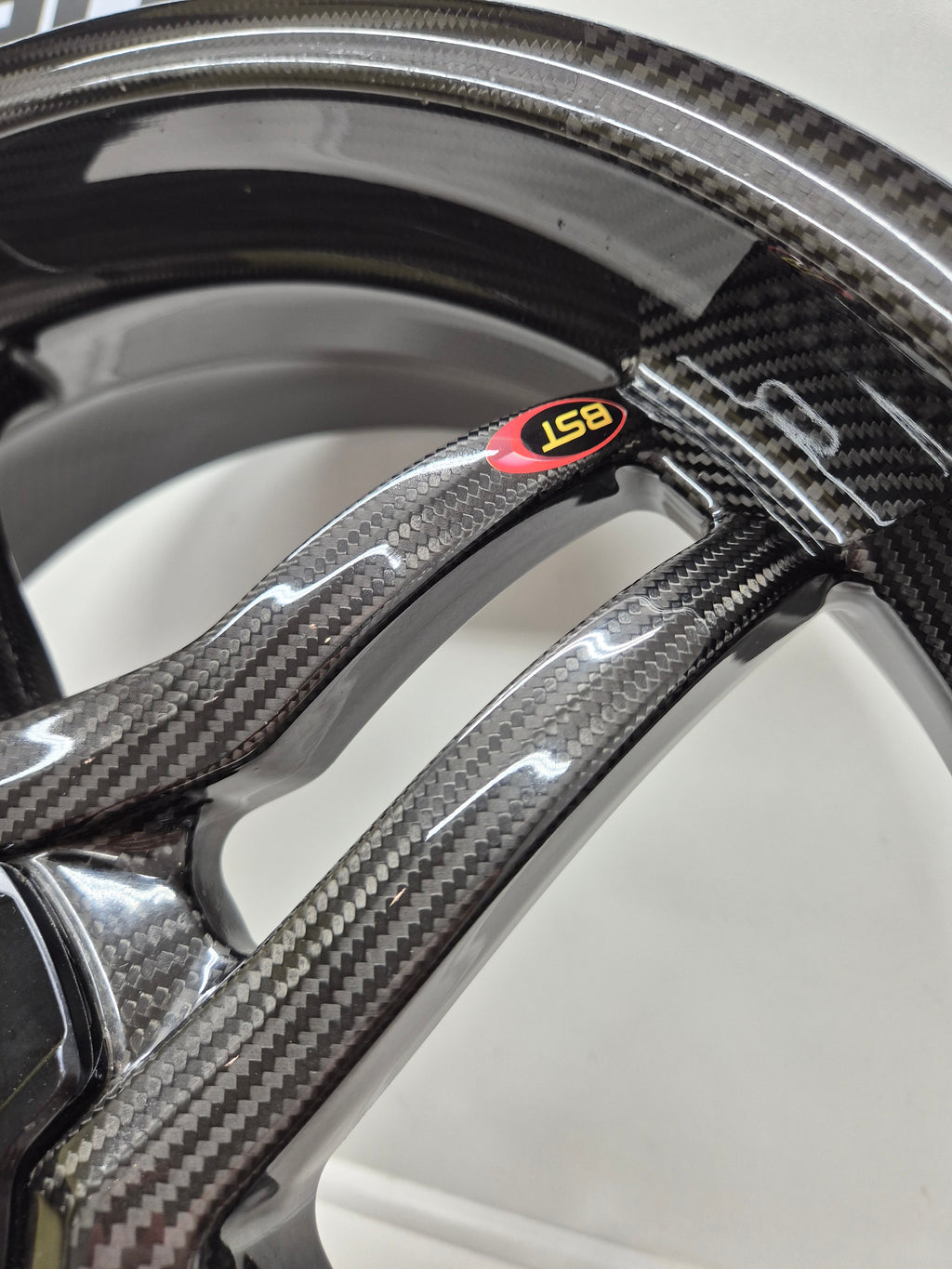 Paire de jantes / roues en carbone BST - Ducati Panigale 1199 / 1299 / V4