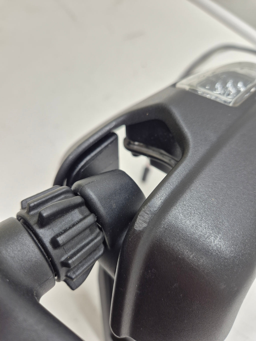 Protège main avec clignotant et rétroviseur gauche  - Ducati 1100 Hypermotard