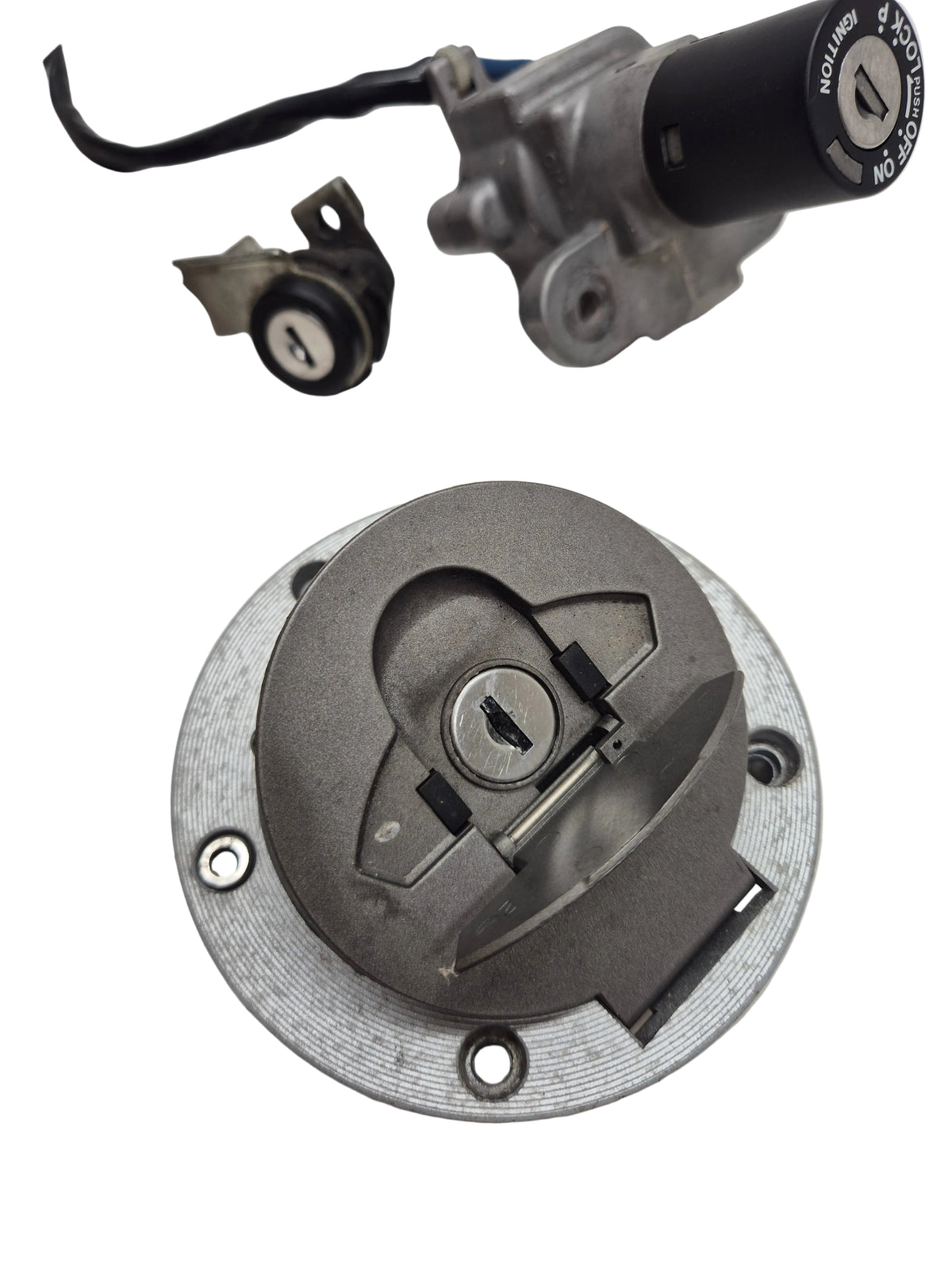 Ensemble compteur / tableau de bord + clé - Ducati 848 / 1098 / 1198 - 40610734B
