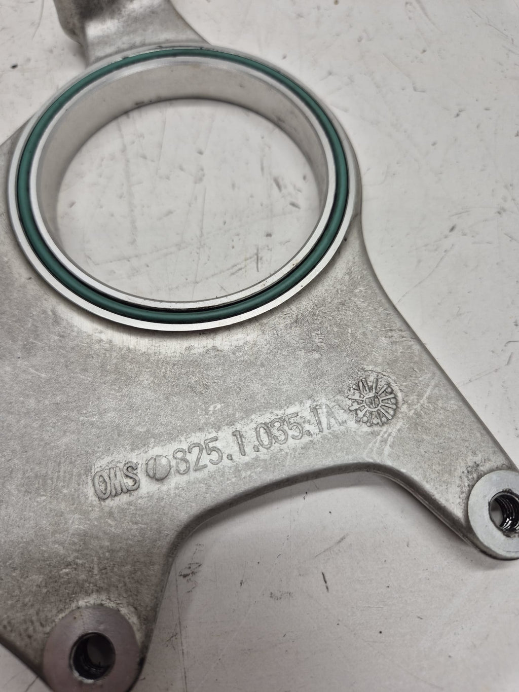 Support étrier de frein arrière - Ducati 82510461A