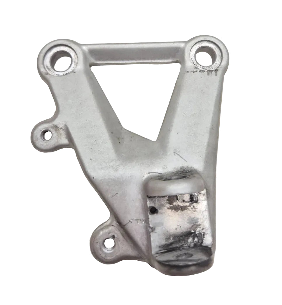 Platine repose pied droit - Ducati 848 / 1098 - 82411471A
