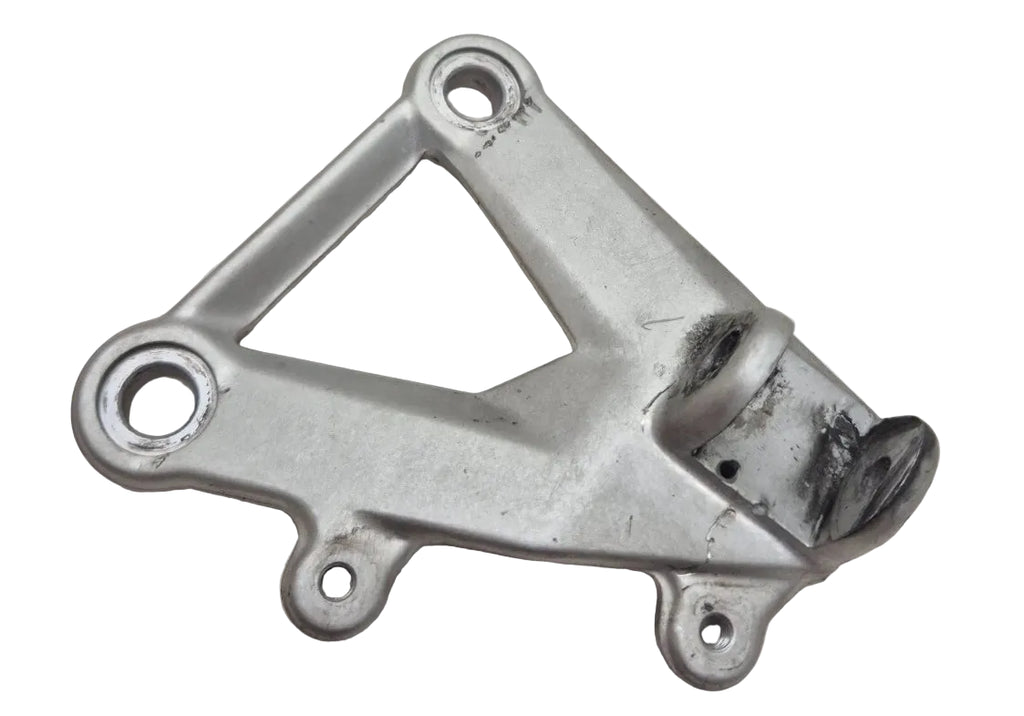 Platine repose pied droit - Ducati 848 / 1098 - 82411471A