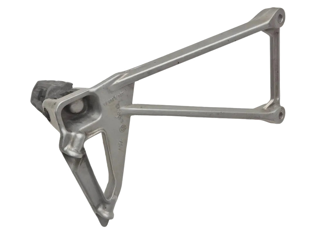 Platine repose pieds arrière droite Ducati Multistrada 1200 2010-2014 82411693AA