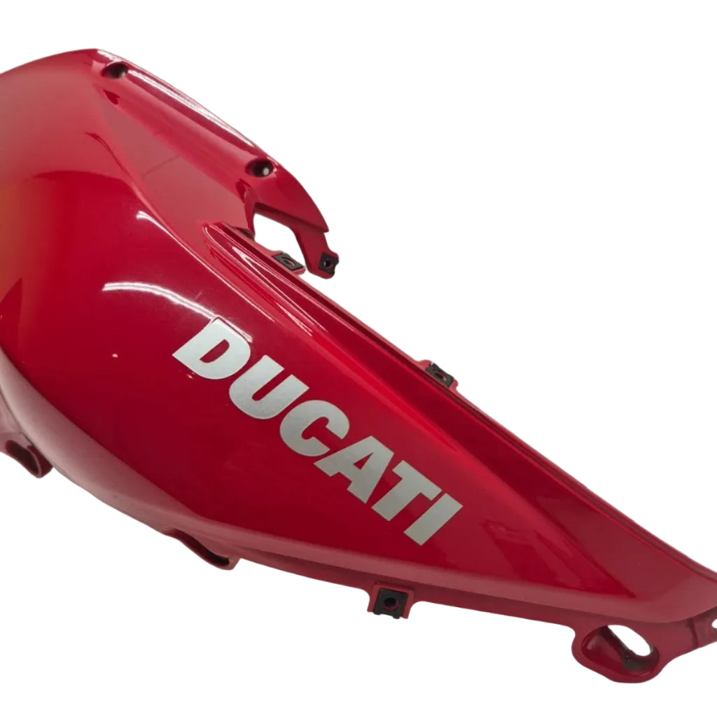 Carénage réservoir droit rouge Ducati Multistrada 1200 2010-2012 48012942AA