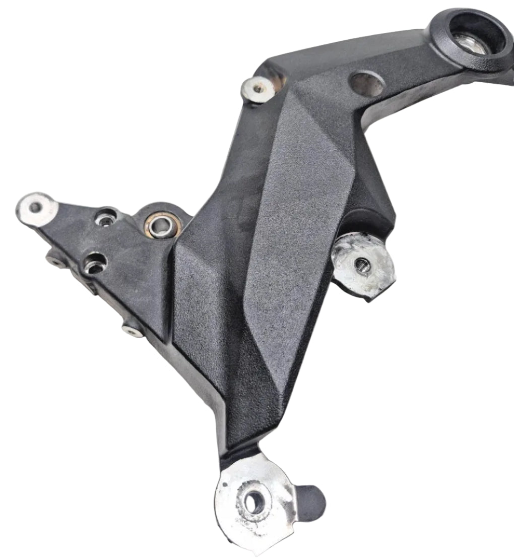 Plaque cadre gauche Ducati Multistrada 1200 2010-2014 69926201A