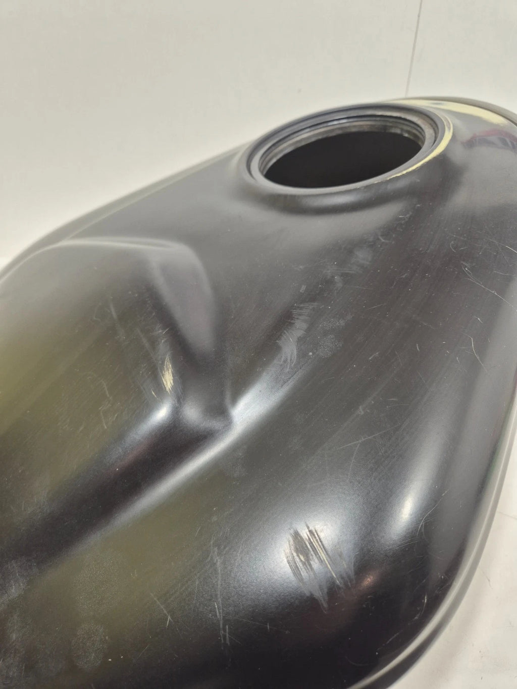 Réservoir Ducati Supersport S 620 / 750 / 800 / 900 ie 58610302C