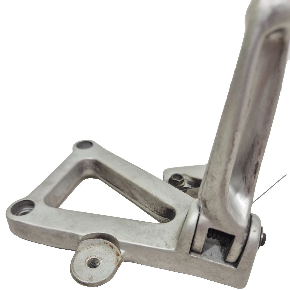 Platine repose pied pilote gauche Ducati Supersport 620 / 750 / 800 / 900 ie