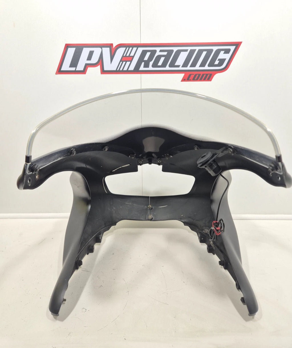 Carénage tête de fourche Ducati 620 / 750 / 800 / 900 Supersport