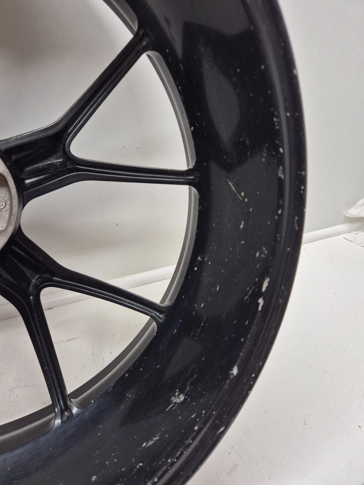 Jante / Roue arrière Ducati 848 - 50221341A