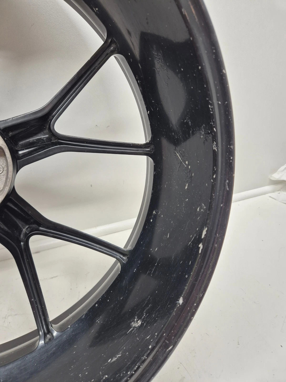 Jante / Roue arrière Ducati 848 - 50221341A