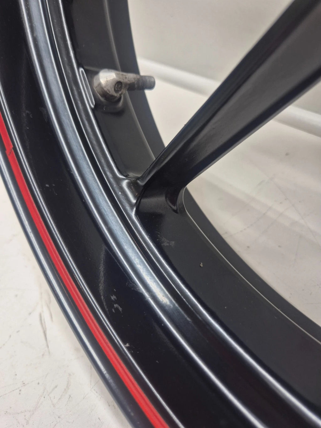 Jante / Roue avant Ducati Multistrada 1200 / Monster 1100 evo 50121272AT