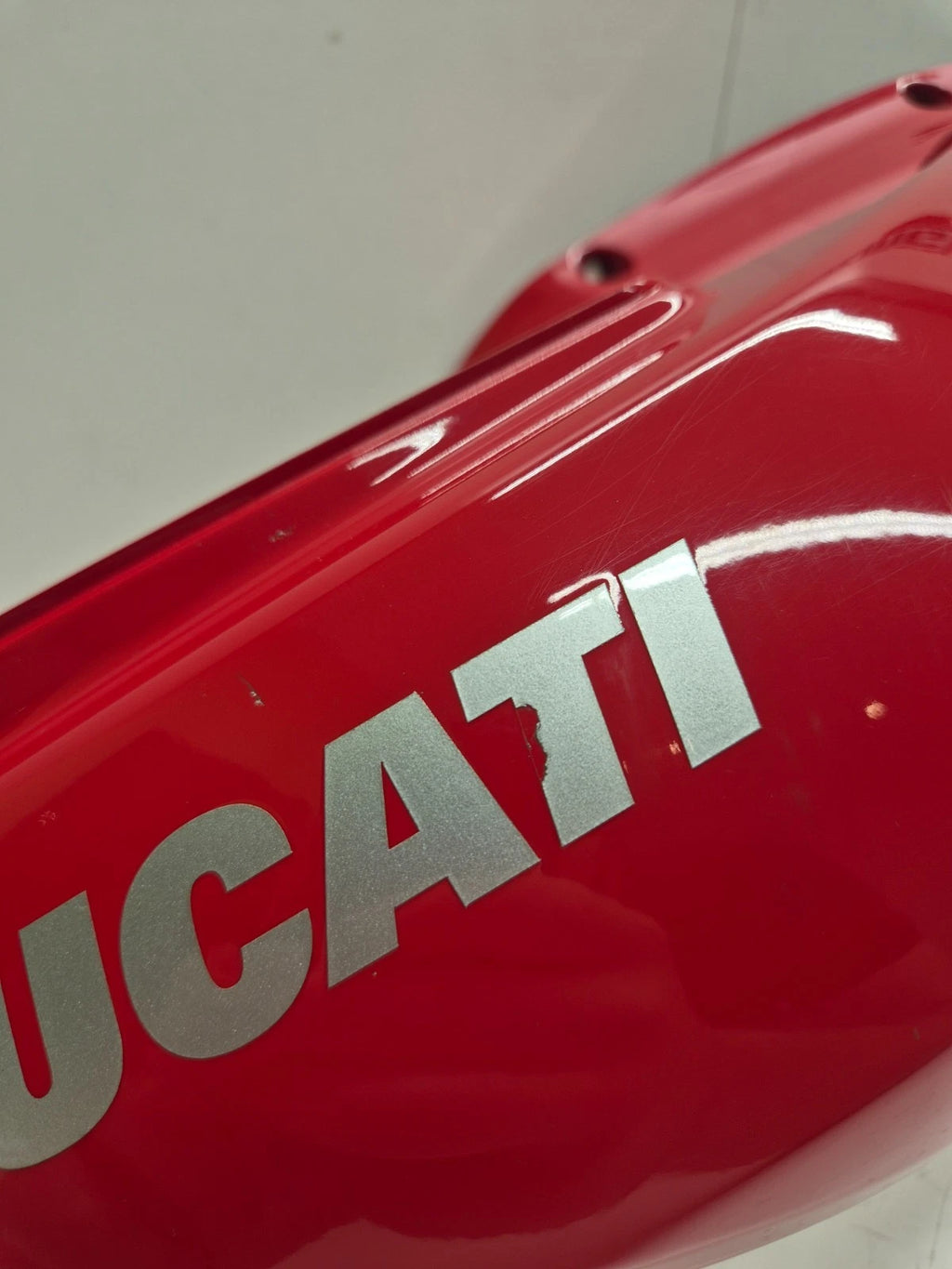Carénage réservoir gauche rouge Ducati Multistrada 1200 2010 - 2012