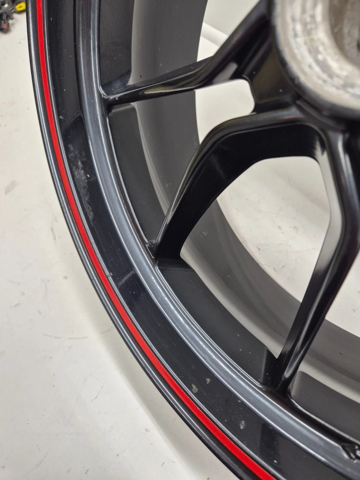 Jante / Roue arrière Ducati Multistrada 1200 2010 - 2012 50211272AT