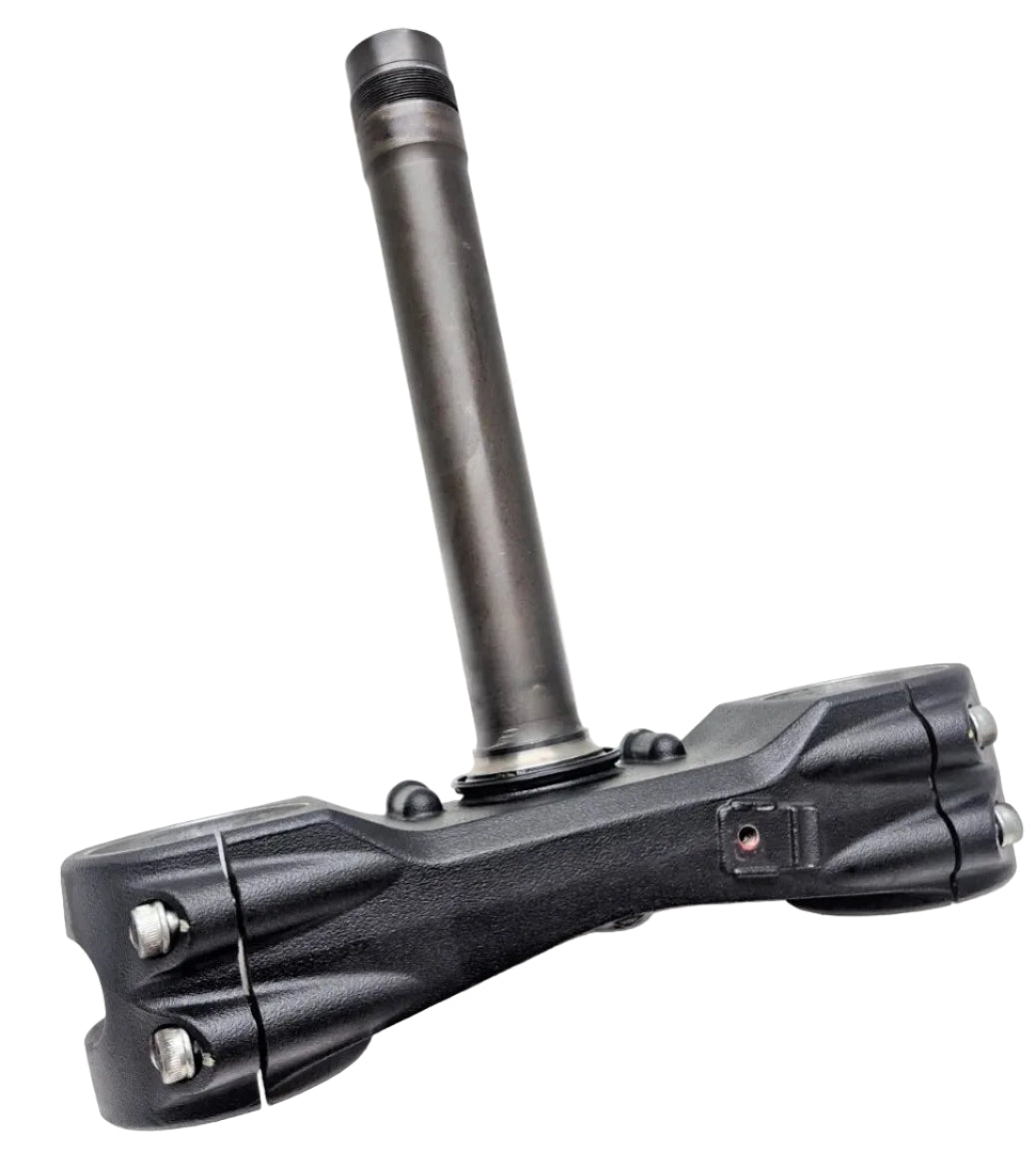 Té de fourche inférieur Ducati Multistrada 1200 2010-2014 34220741AA