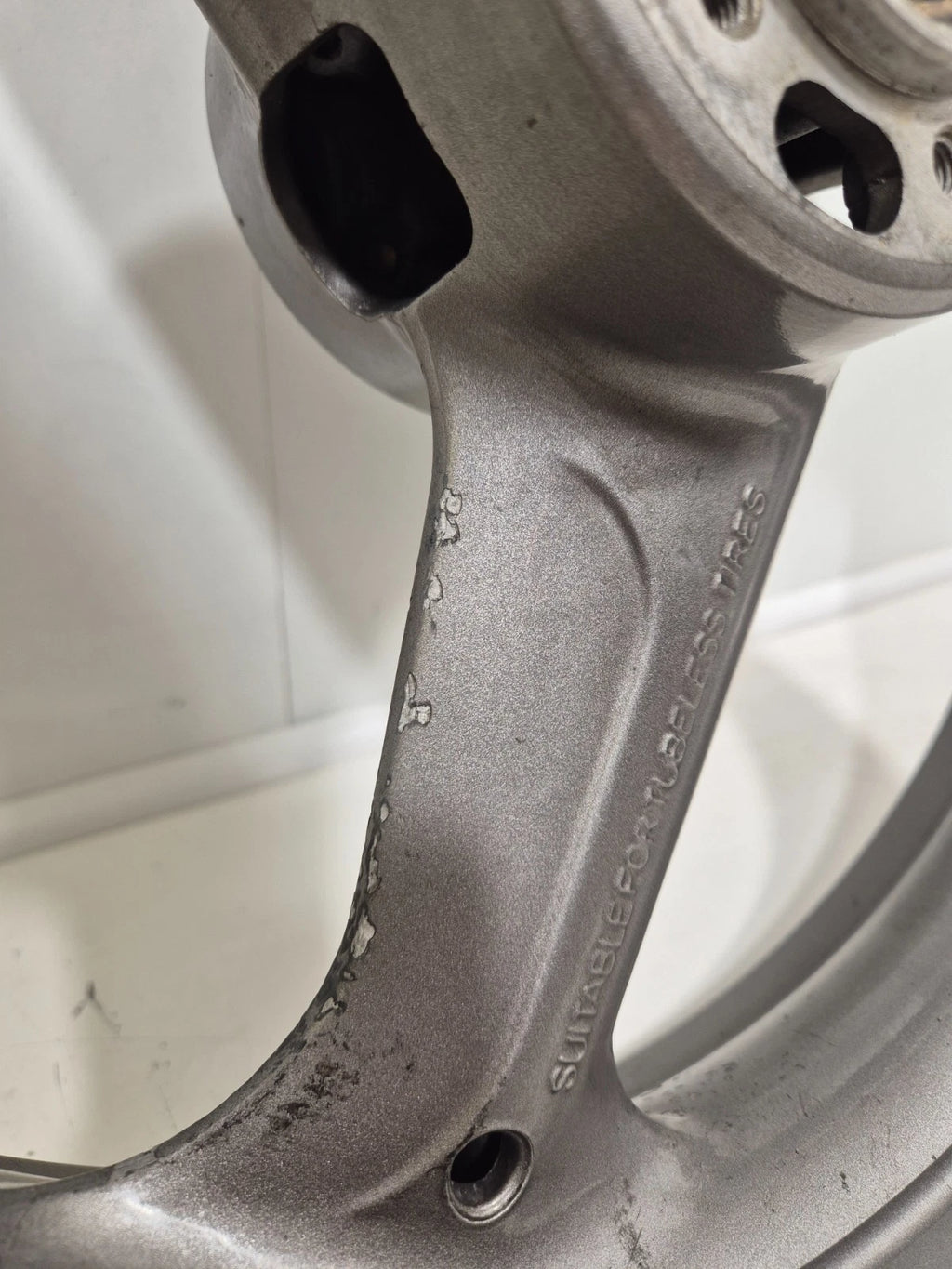 Jante / roue avant Ducati Monster / Supersport 620 / 750 / 800 / 900 / 1000