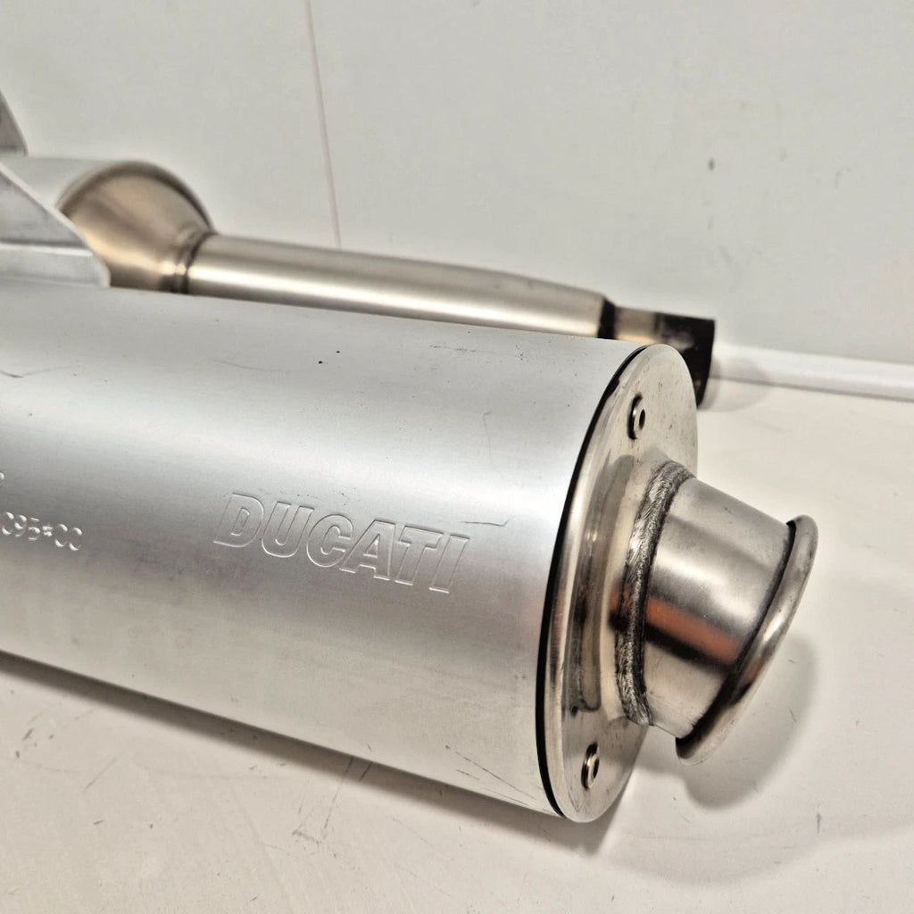 Paire de silencieux échappement origine Ducati Supersport 750 / 900 1999 - 2001