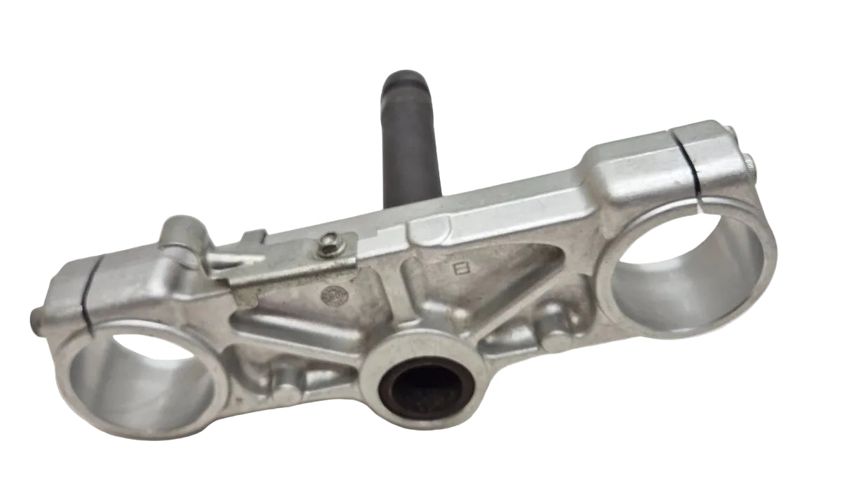 Té de fourche inférieur Ducati 848 Superbike - 34220551A